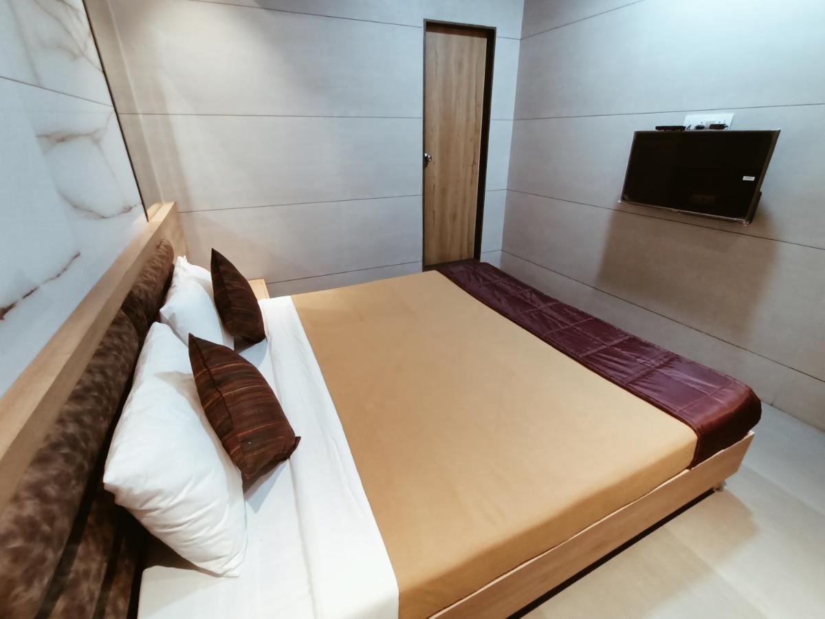 Hotel Prasad NX Bombay Eksteriør billede