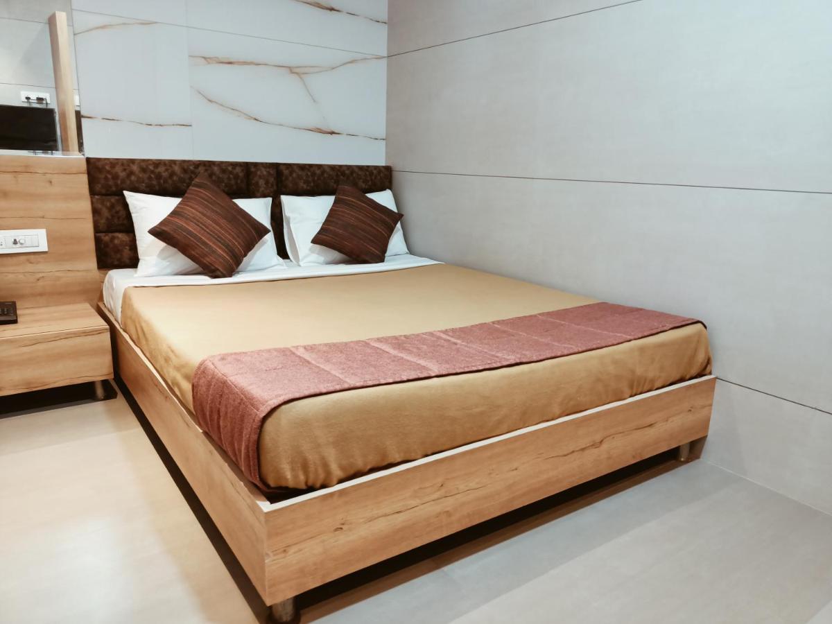Hotel Prasad NX Bombay Eksteriør billede