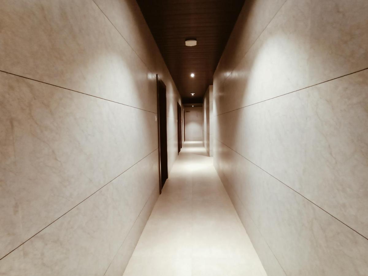 Hotel Prasad NX Bombay Eksteriør billede