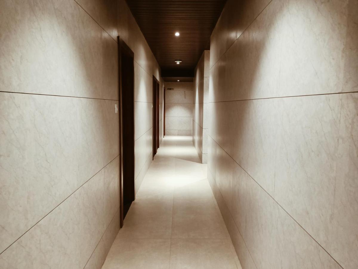 Hotel Prasad NX Bombay Eksteriør billede