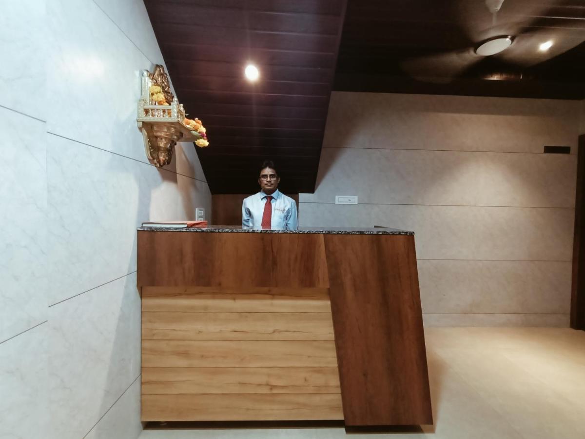 Hotel Prasad NX Bombay Eksteriør billede
