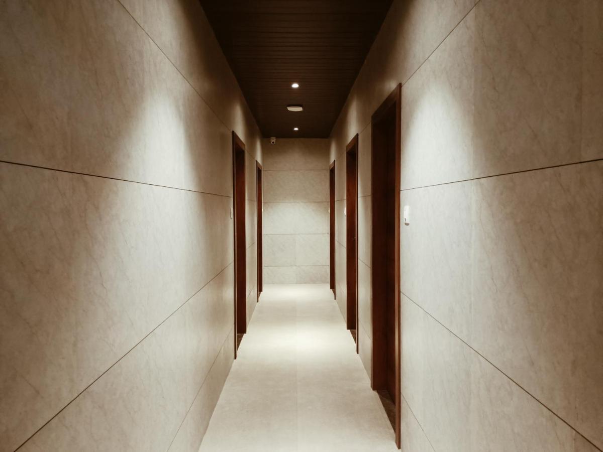 Hotel Prasad NX Bombay Eksteriør billede