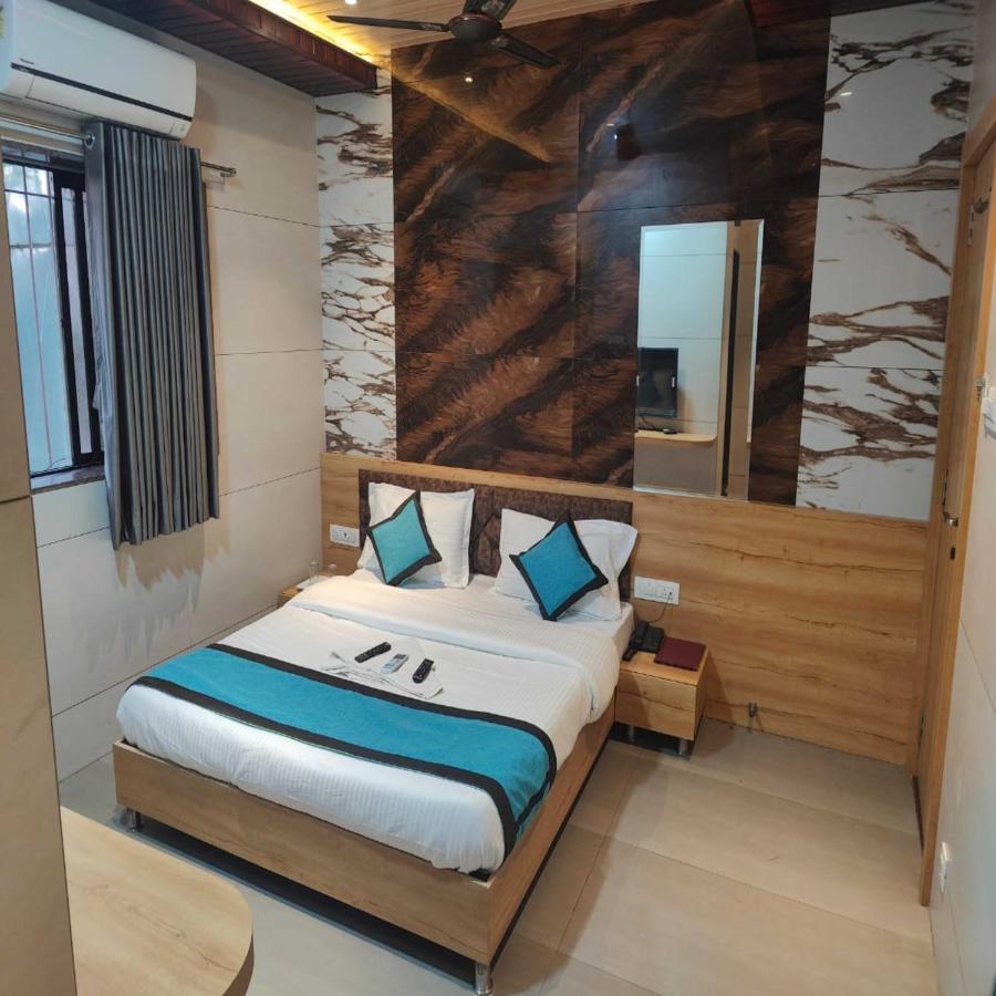 Hotel Prasad NX Bombay Eksteriør billede